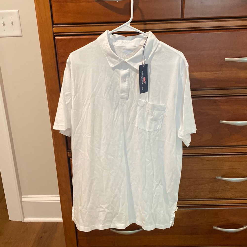 Mens Vineyard Vines, NWT